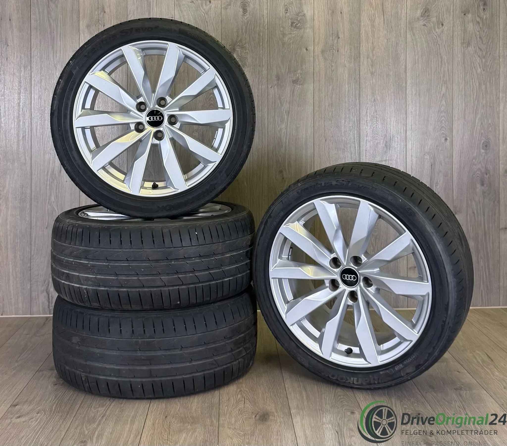 Original 18 Zoll AUDI A5/S5 10 Speichen Felge 8W0601025AL Silber - Bild 1